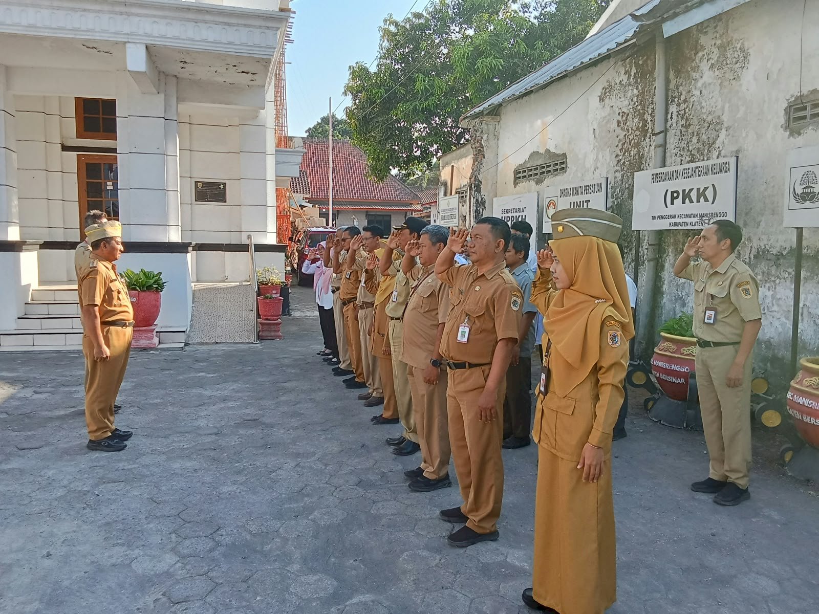 Apel Pagi Karyawan dan Karyawati Kecamatan Manisrenggo